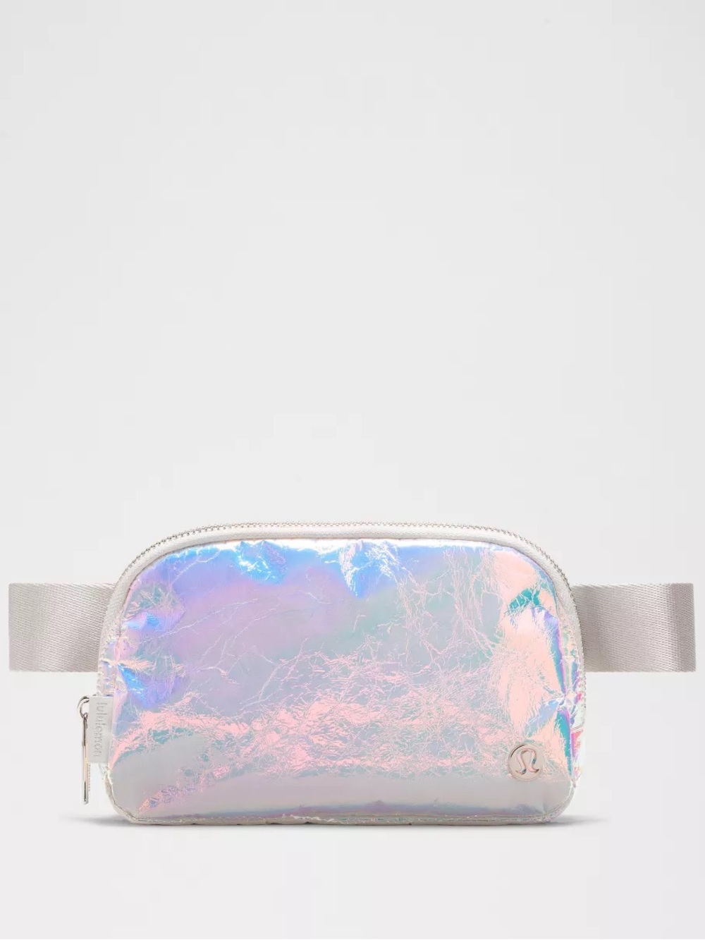 Lululemon everywhere belt bag 1L in iridescent/silver color NWOT